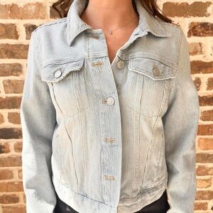 Stylish Women's Denim Jacket